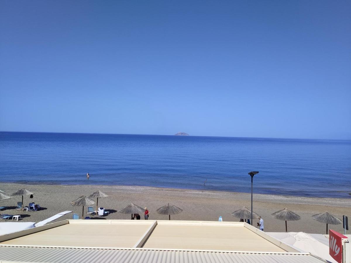Villa Golden Ammos Sea View Каламаки Екстериор снимка